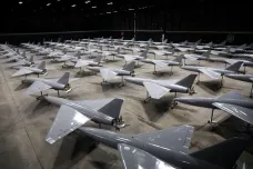 Na Izrael se v odvetě řítí více než sto dronů z Íránu