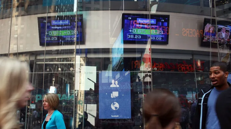 Facebook na burze Nasdaq