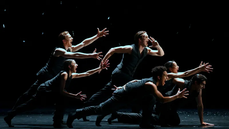 Tanečníci Královského baletu v Londýně