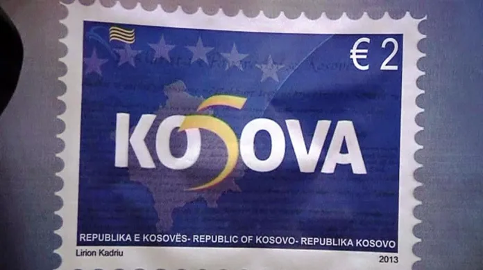 Známka natištěná k 5. výročí Kosova