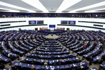ČTK: Europoslanci schválili všechny členy nové Evropské komise