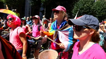 Začátek sobotního pochodu Pride v Budapešti