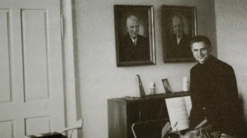 Joseph Ratzinger v roce 1959