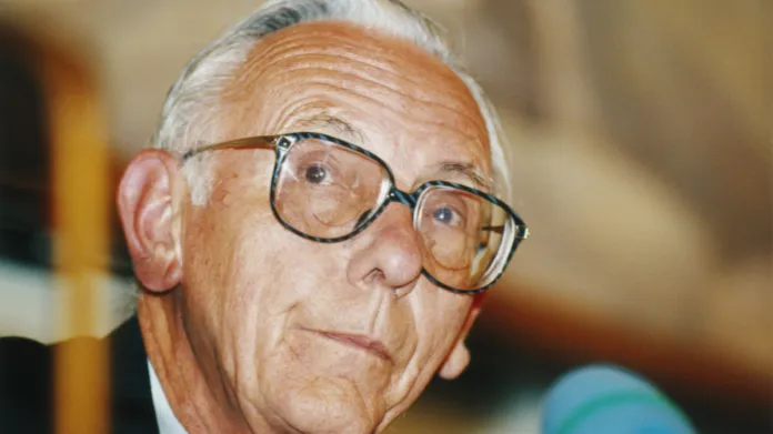 Max van der Stoel v roce 1993