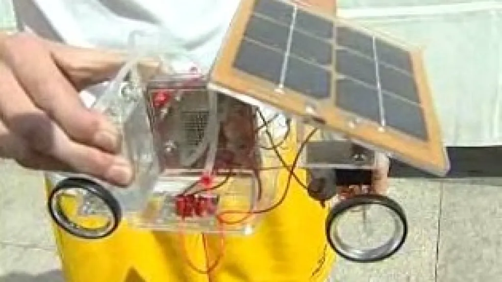 Vozítko na sluneční pohon