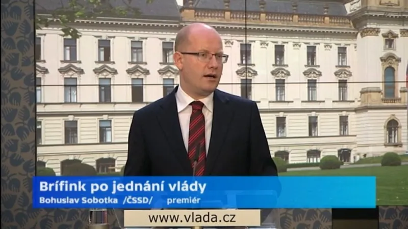 Vláda uvolnila přes 400 milionů pro učitele