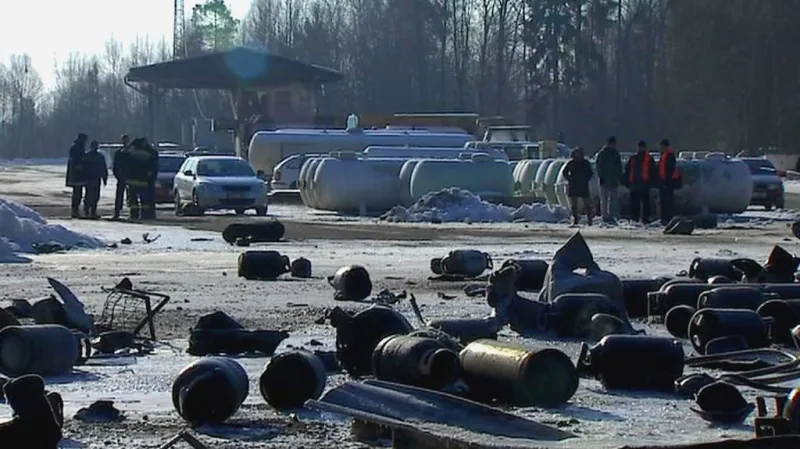 Následky únorového požáru v plnírně plynu