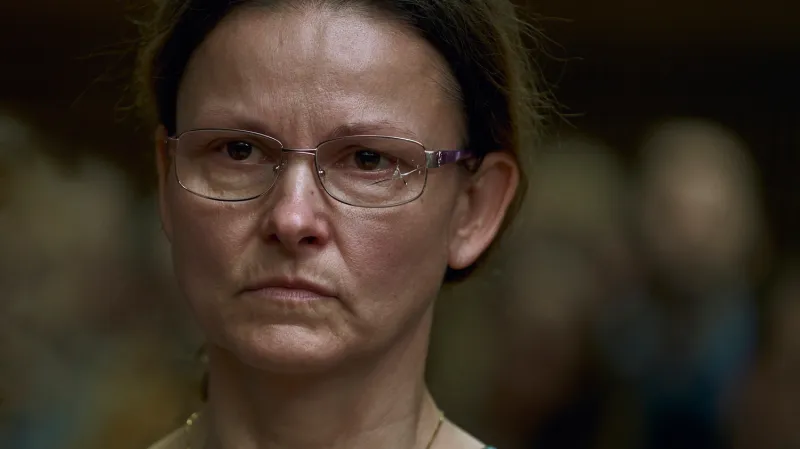 Minisérie Podezření