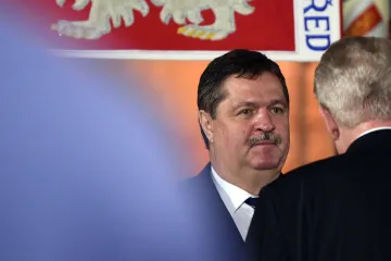 Obec legionářská zrušila členství Budinskému z kauzy Motol