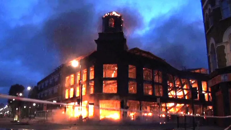 Nepokoje v Londýně