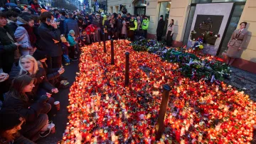 Připomínka 17. listopadu na Národní třídě