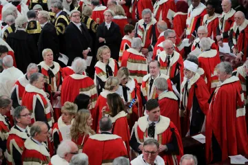 Lordi přidali do brexitového zákonu další dodatky. Normu o dětských uprchlících předložilo jedno z Wintonových dětí
