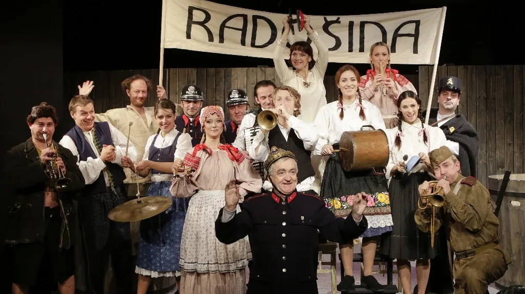 Radošinské naivné divadlo / Polooblačno