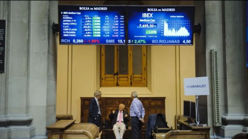 Komentář hlavního ekonoma J&T Petra Sklenáře