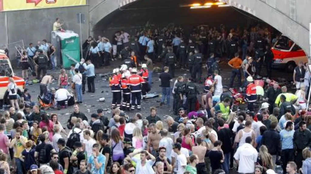 Neštěstí na technoparty Loveparade