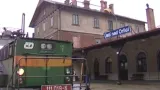 Nádraží v Ústí nad Orlicí a lokomotiva řady 111