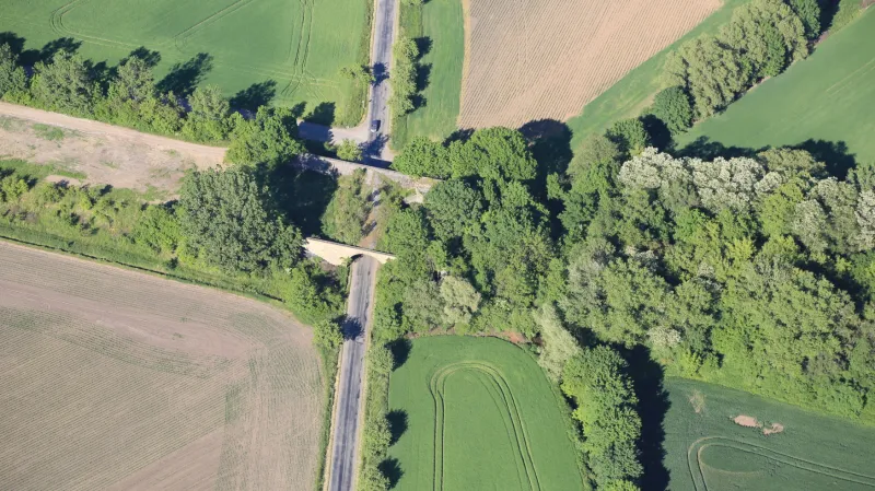 Most a dálniční násep u Jevíčka