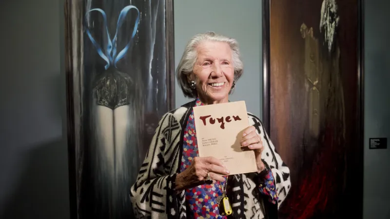 Meda Mládková při zahájení výstavy Toyen v Museu Kampa (2015)