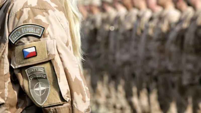 Váleční veteráni vzpomínají na své mise i padlé kolegy