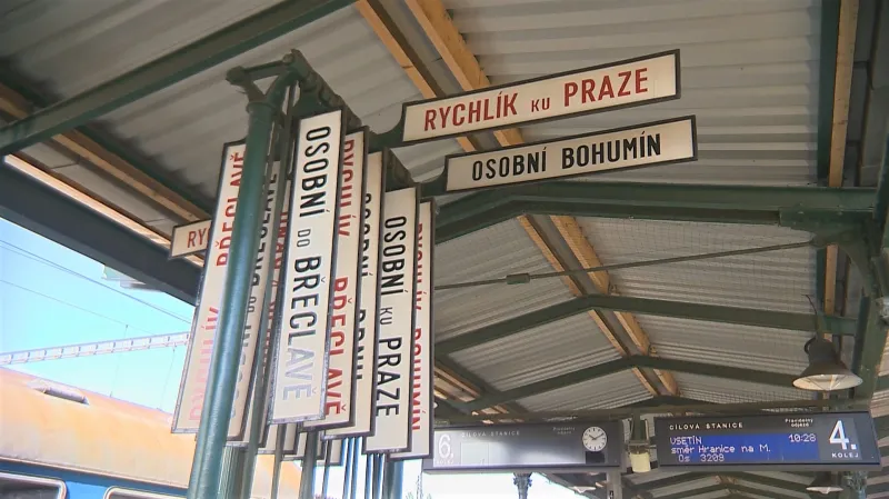 Před 180 lety projel první vlak Přerovem