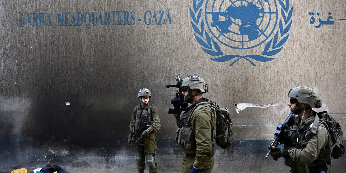 Izrael viní agenturu OSN z přehlížení aktivit Hamásu pod jejím sídlem