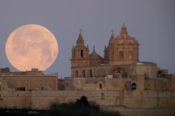 Soudní dvůr EU rozhodl, že Malta nesmí vydávat zlaté pasy pro bohaté cizince