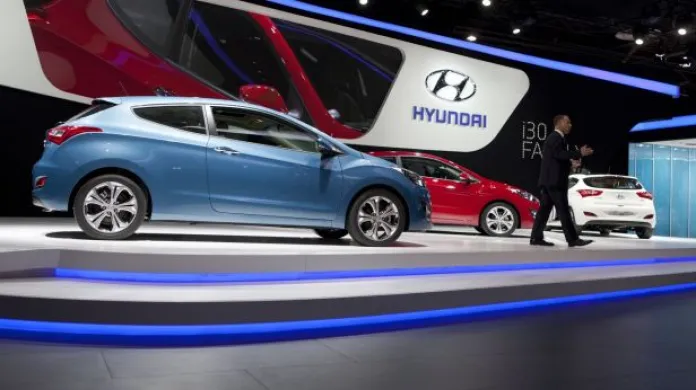 Reportáž: Vláda podepsala dohodu o investici s Hyundai Mobis