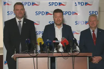 Peníze z rozpočtu na nákup zbraní a munice pro Ukrajinu nepůjdou, řekl Okamura