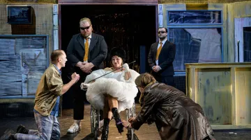 Návštěva staré dámy v Komorní scéně Aréna