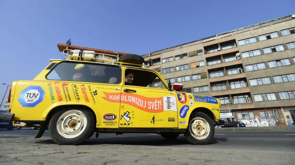 Trabant, kterým protagonisté filmu projeli ze severu na jih Jižní Amerikou