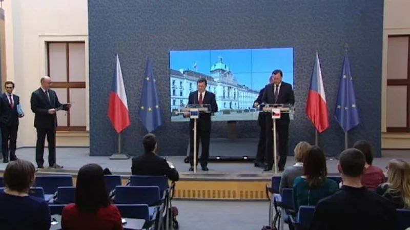Premiér Petr Nečas jednal se šéfem Evropské komise