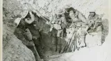 Kanadští vojáci ve třetí bitvě u Yper