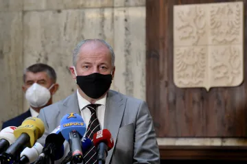 Na prvním stupni se bude učit, dokud to půjde, ekonomika už se zavřít nemůže, řekl nový ministr Prymula