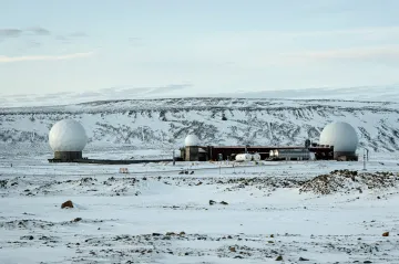 Američané v Grónsku měli mnoho vojáků i základen. Už dekády se stahují
