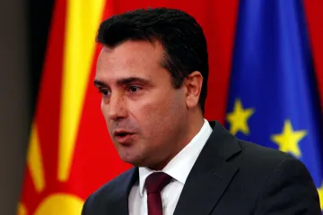 „Jsem zklamaný a naštvaný,“ vzkázal severomakedonský premiér po bruselském odmítnutí. Chce předčasné volby