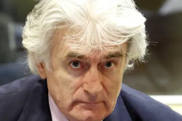 Karadžić chce jako svědka řeckého prezidenta Papuliase