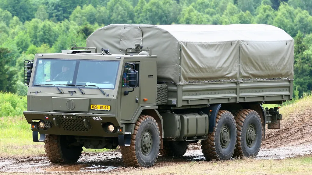 Tatra T-815