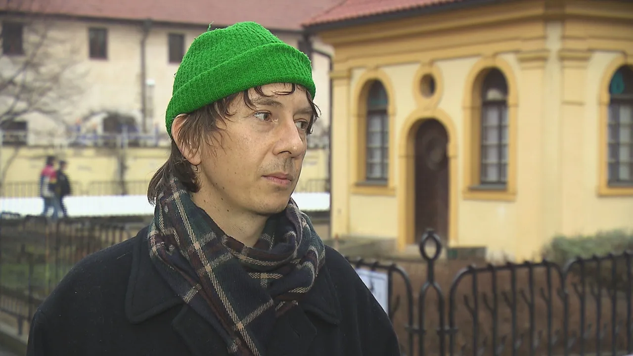 Sluníčko propaguje nevzdávání se, představuje Boroš novou desku — ČT24 ...