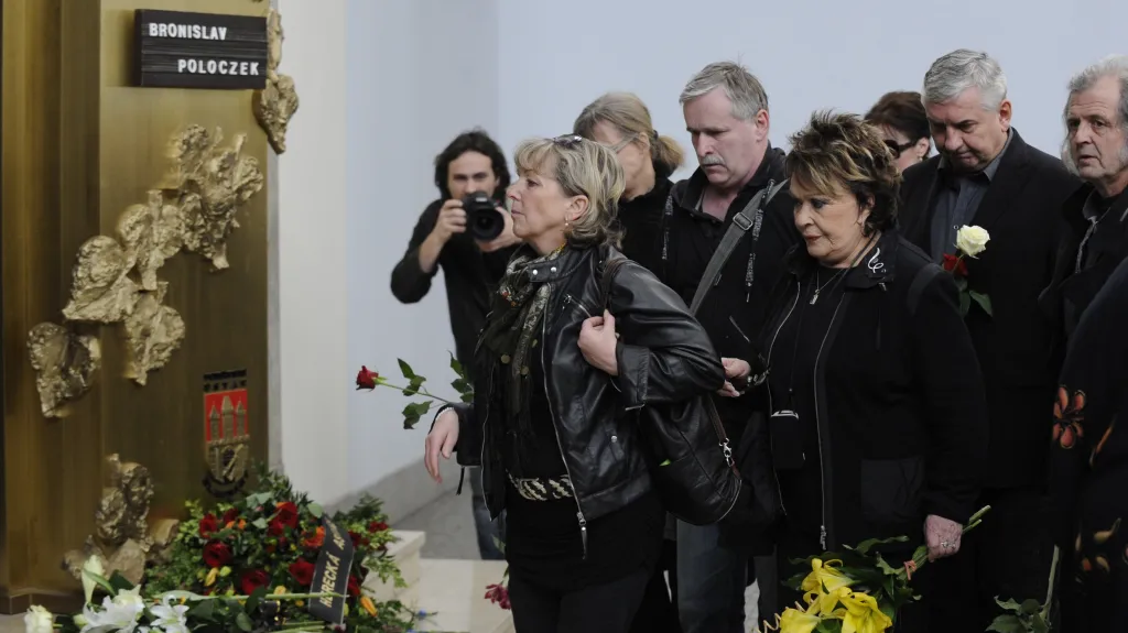 Poslední rozloučení s Bronislavem Poloczkem