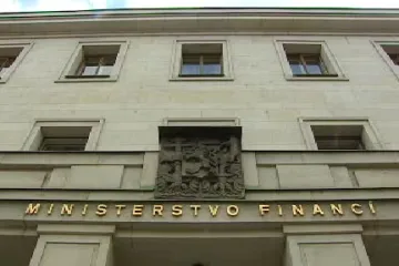 Janotův balíček problémy rozpočtu neřeší, jen je odkládá