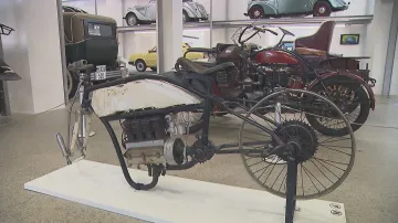 Motocykl Laurin a Klement z roku 1905