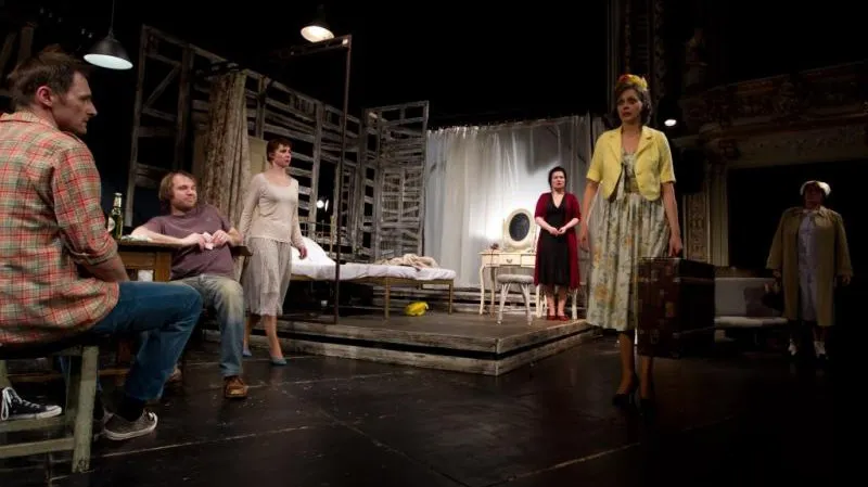 Tramvaj do stanice Touha