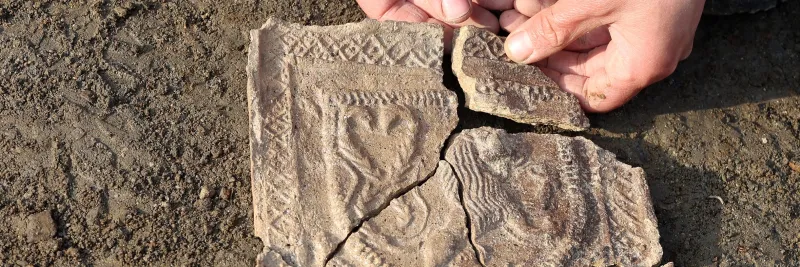 Archeologové našli ve Velkém Meziříčí středověkou studnu a asi i základ pranýře