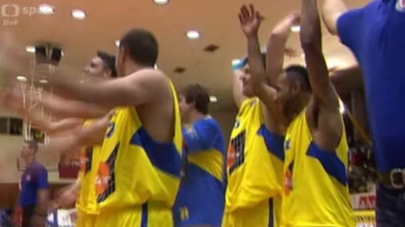 Sestřih utkání basketbalistů Ústí nad Labem - USK Praha