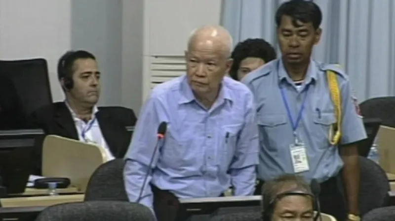 Představitelé Rudých Khmérů žádají tribunál o propuštění