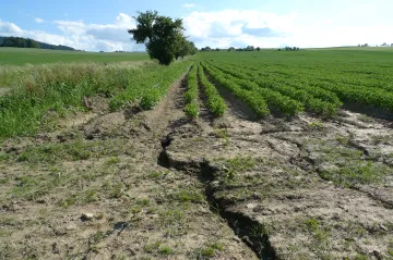 Erozní vyhláška má řešit i vítr, Motoristé plánují změny