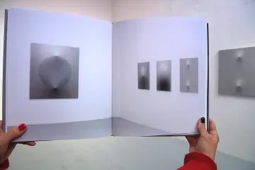Malíř Zdeněk Trs zachycuje kosmos v Popelavém svitu