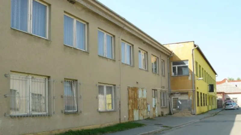 Jak ušetřit na státních budovách?