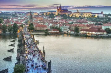 UNESCO slaví 75 let od založení. Maškary a sokolnictví na jeho seznam světového dědictví přibyly před deseti lety