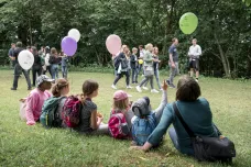 Rakouské omezování přídavků na děti v cizině je protiprávní, rozhodl unijní soud